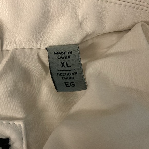 levis faux leather dad bomber jacket in oyster-NWT - Picture 8 of 10